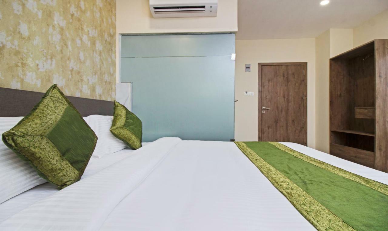 Hotel Ocean Suites Βομβάη Εξωτερικό φωτογραφία