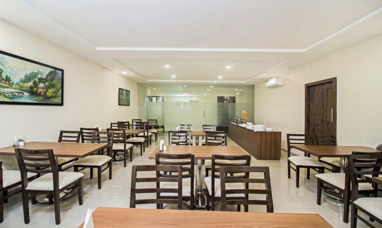Hotel Ocean Suites Βομβάη Εξωτερικό φωτογραφία