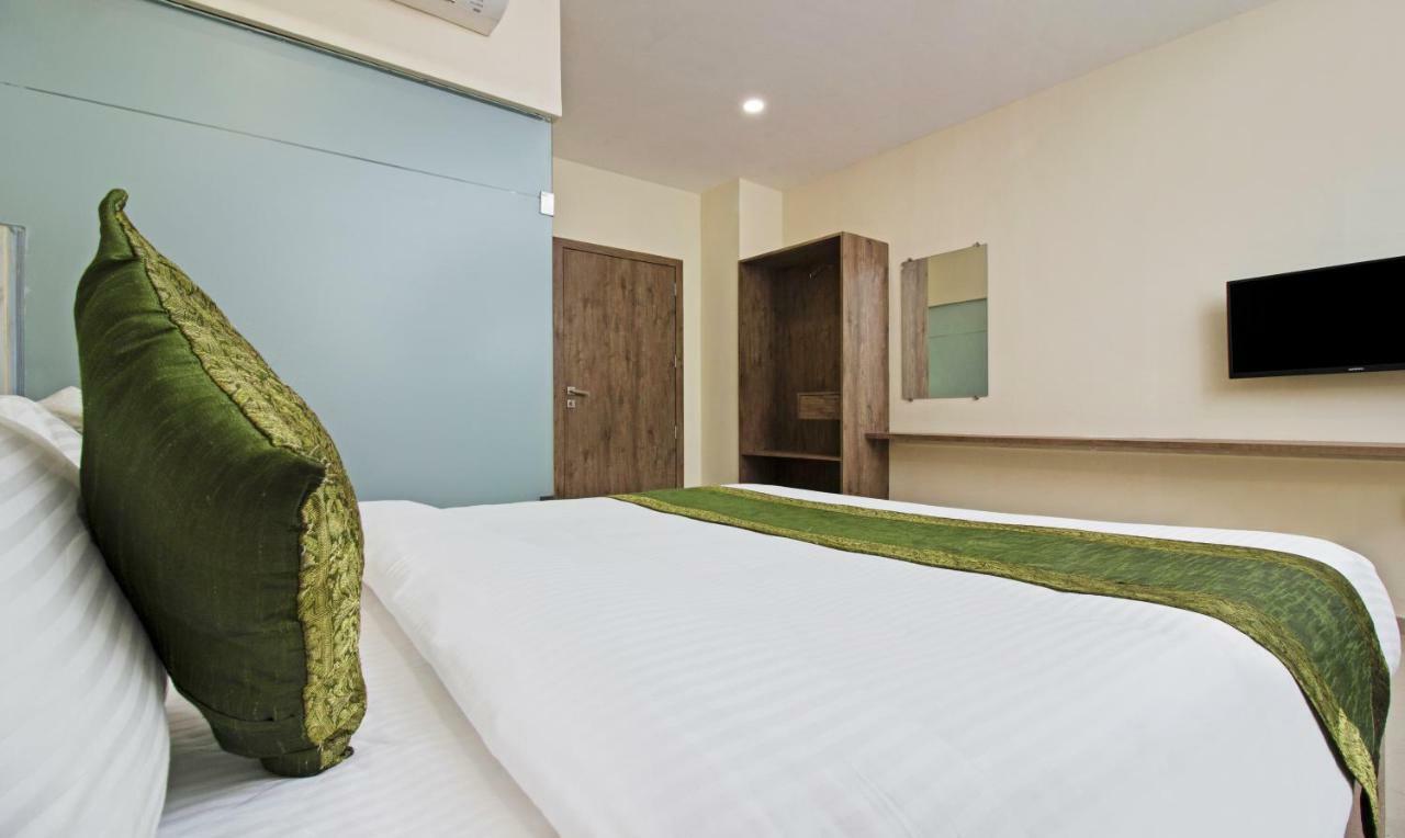 Hotel Ocean Suites Βομβάη Εξωτερικό φωτογραφία