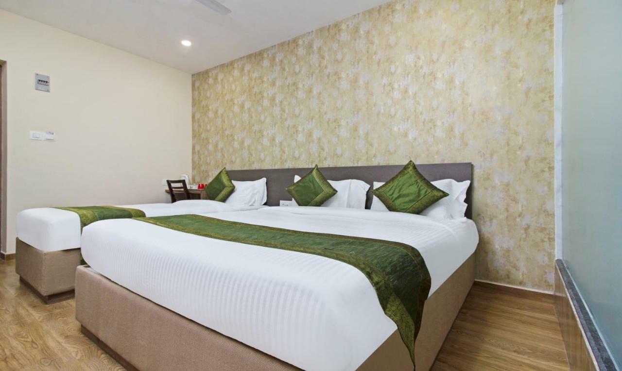 Hotel Ocean Suites Βομβάη Εξωτερικό φωτογραφία
