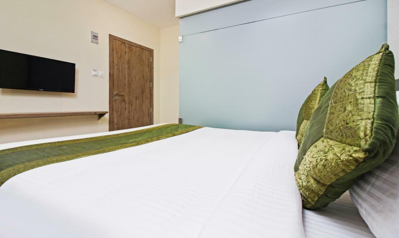 Hotel Ocean Suites Βομβάη Εξωτερικό φωτογραφία