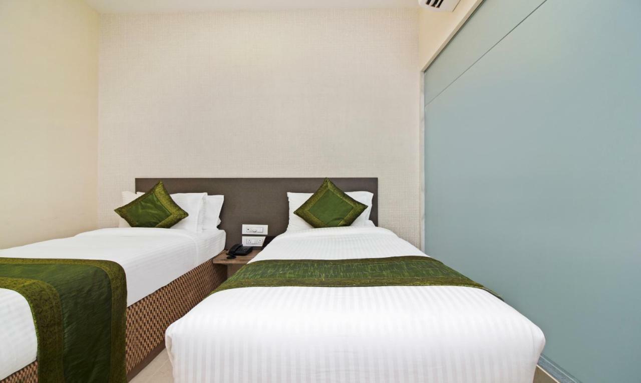 Hotel Ocean Suites Βομβάη Εξωτερικό φωτογραφία