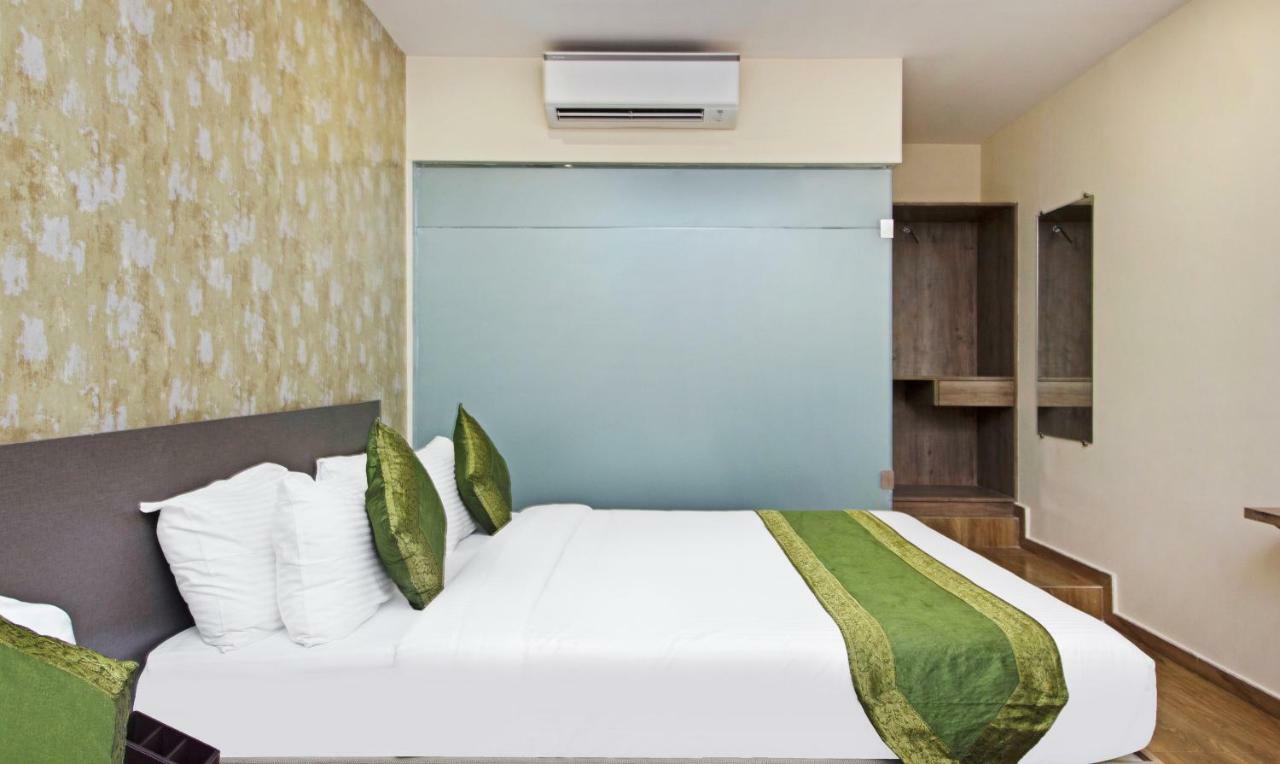 Hotel Ocean Suites Βομβάη Εξωτερικό φωτογραφία