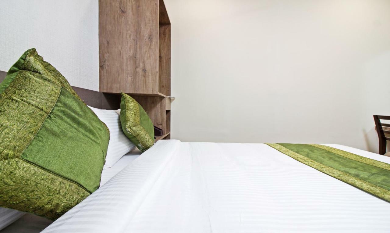 Hotel Ocean Suites Βομβάη Εξωτερικό φωτογραφία