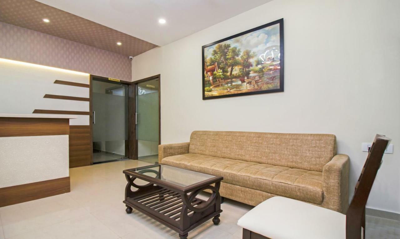 Hotel Ocean Suites Βομβάη Εξωτερικό φωτογραφία