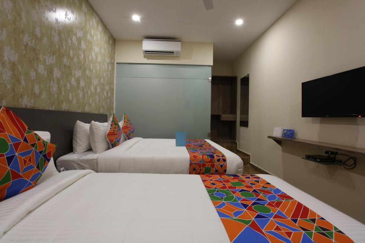 Hotel Ocean Suites Βομβάη Εξωτερικό φωτογραφία
